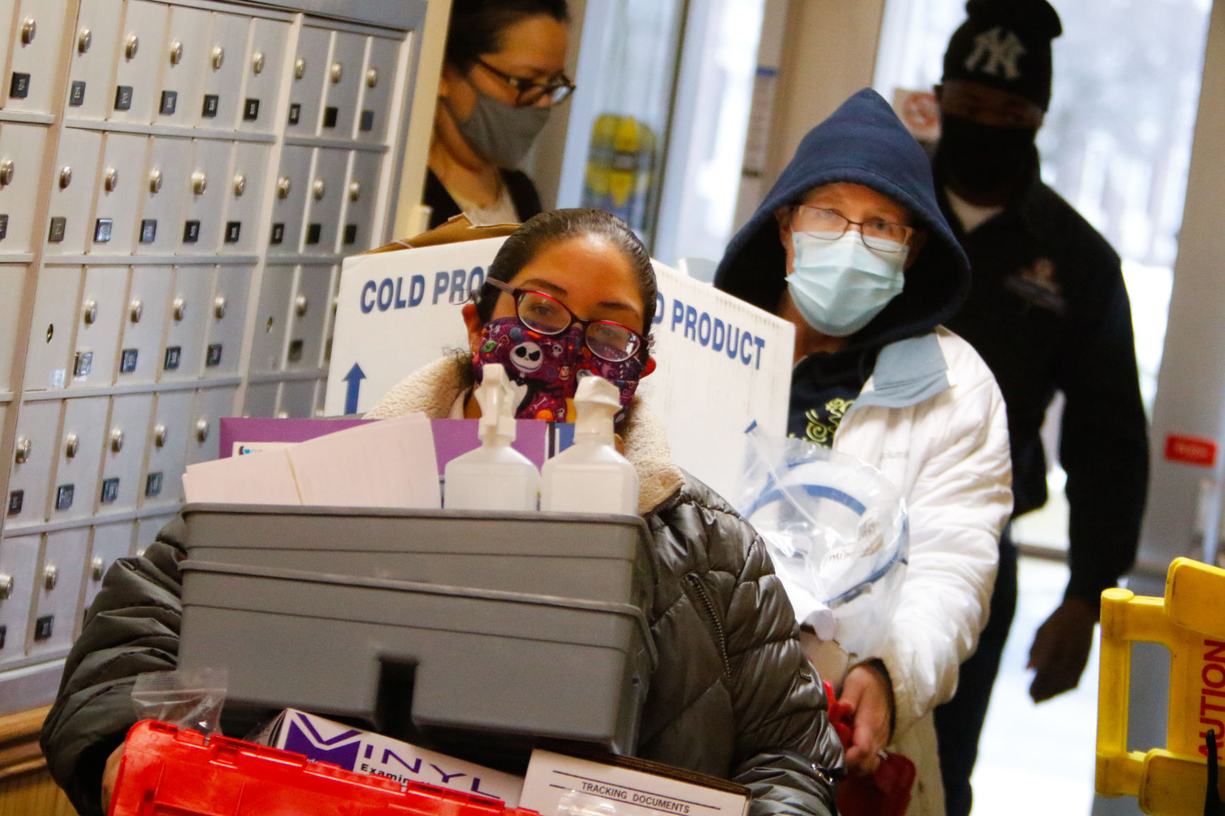 COVID-19 vaccine administered at AHEPA apartments
